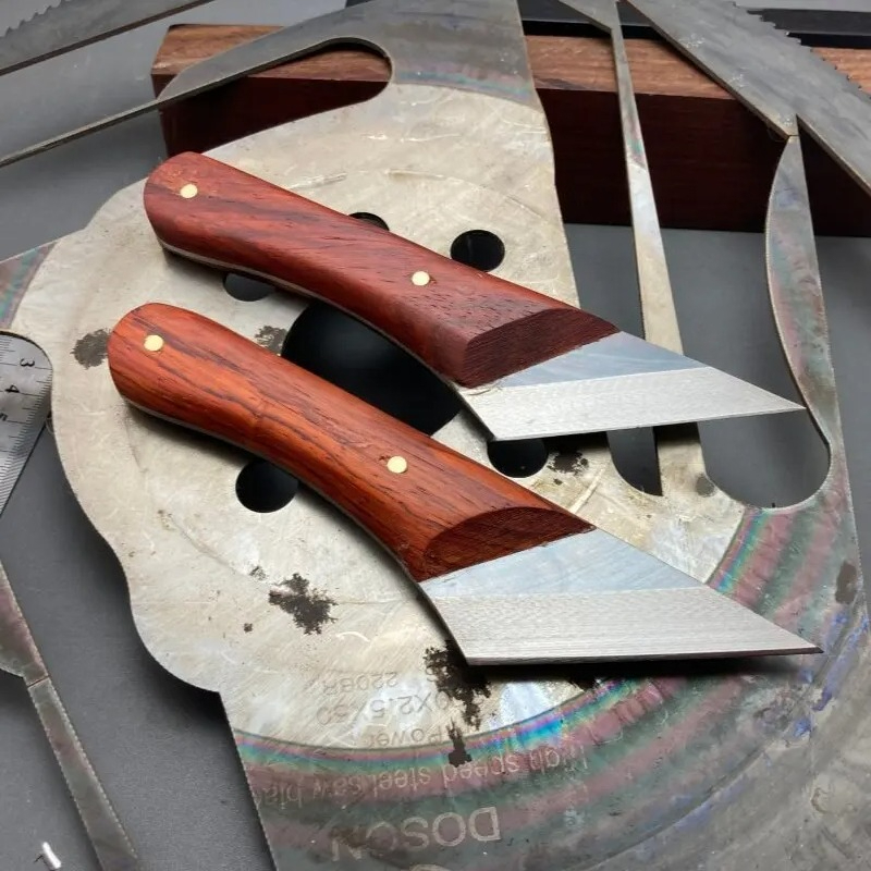 Nóż do cięcia skóry z ostrzem  – Leatherwork Accessories recenzja i cena