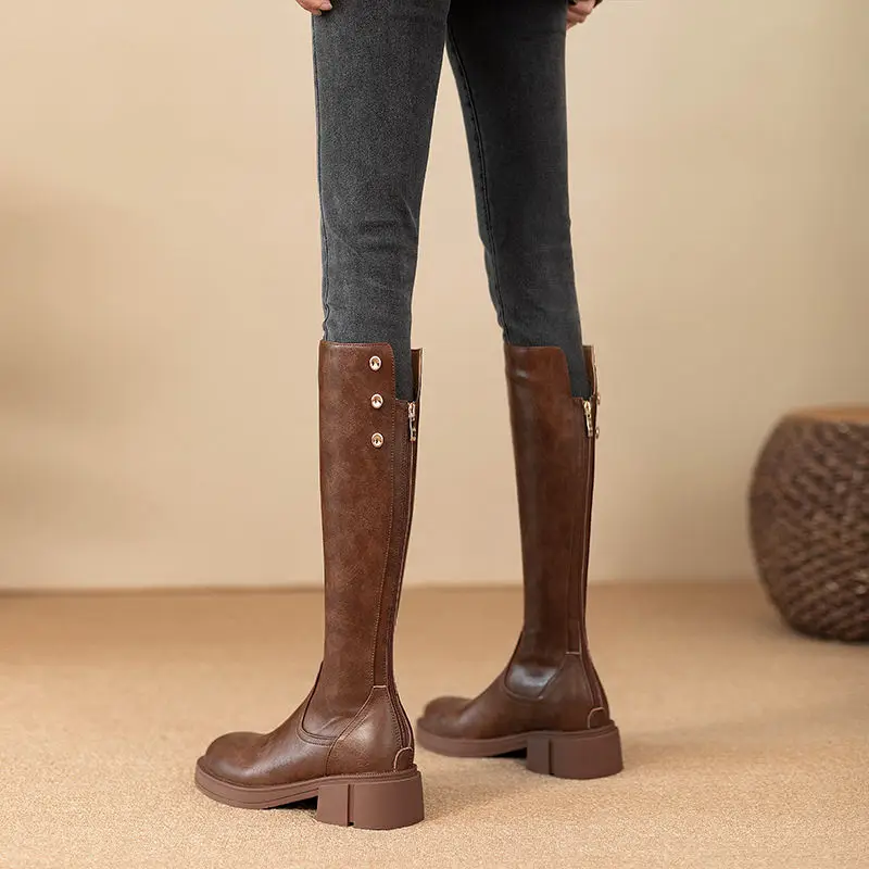 Jesienno-zimowe buty damskie d – Leather Work Boots recenzja i cena